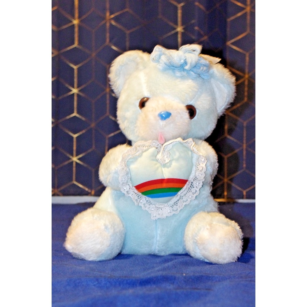 Vtg Commonwealth Rainbow & Ribbons 13" Sky Blue Rainbow Heart Bear 1983‎
